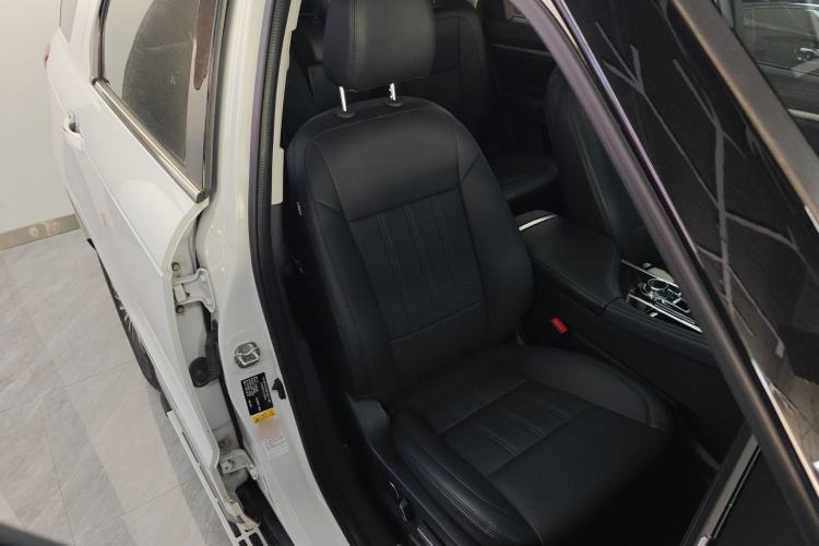 Used CHANGAN CS95 2019 2.0T Two-Wheel-Drive Luxury Version Right Front Seat