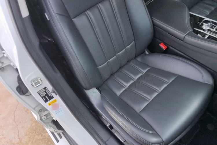 Used CHANGAN CS95 2019 2.0T Two-Wheel-Drive Luxury Version Right Front Seat