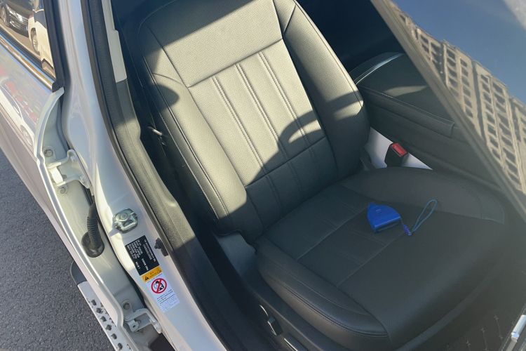 Used CHANGAN CS95 2019 2.0T Two-Wheel-Drive Luxury Version Right Front Seat