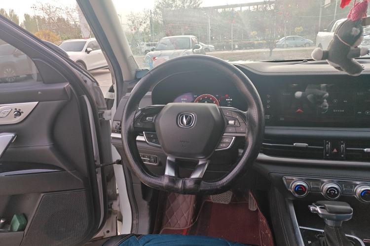 Used CHANGAN CS95 2019 2.0T Two-Wheel-Drive Luxury Version Steering Wheel