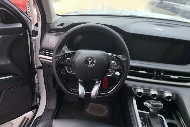 Used CHANGAN CS95 2019 2.0T Two-Wheel-Drive Luxury Version Steering Wheel