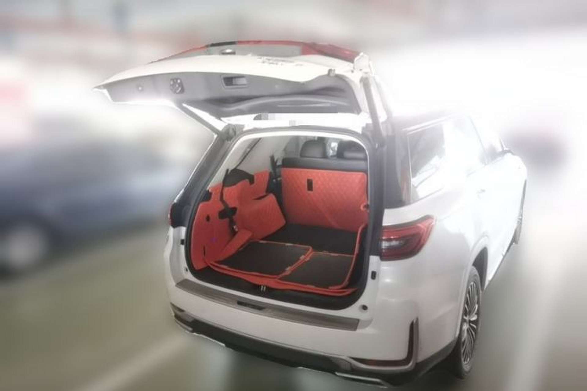 Used CHANGAN CS95 2019 2.0T Two-Wheel-Drive Luxury Version Trunk