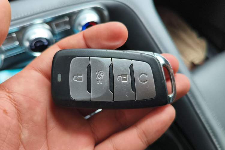 Used CHANGAN CS95 2019 2.0T Two-Wheel-Drive Luxury Version Vehicle Key