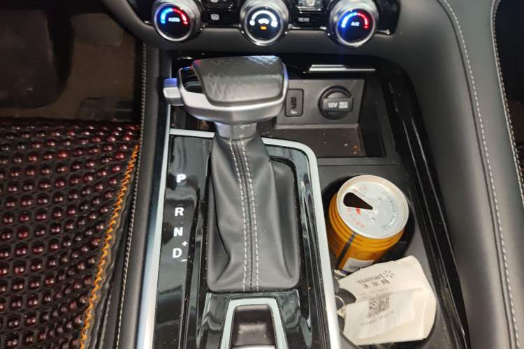 Used CHANGAN CS95 2021 2.0T Two-Wheel Drive Luxury Version Gear Lever