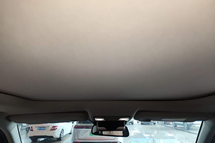 Used CHANGAN CS95 2021 2.0T Two-Wheel Drive Luxury Version Headliner