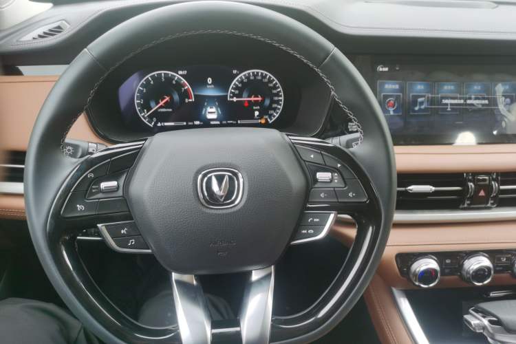 Used CHANGAN CS95 2021 2.0T Two-Wheel Drive Luxury Version Steering Wheel