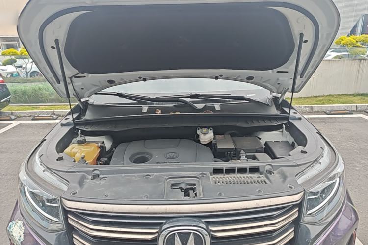 Used CHANGAN CS95 2021 2.0T Two-Wheel Drive Luxury Version Engine Bay