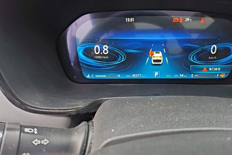 Used CHANGAN CS95 2021 2.0T Two-Wheel Drive Luxury Version Odometer Close Up