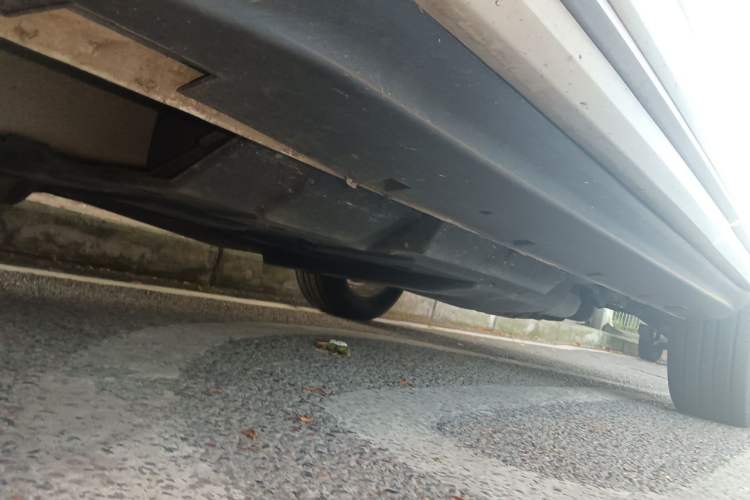 Used CHANGAN CS95 2021 2.0T Two-Wheel Drive Luxury Version Chassis Front Left
