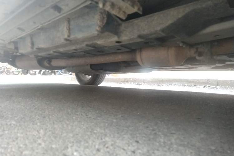 Used CHANGAN CS95 2021 2.0T Four-Wheel Drive Luxury Version Chassis Front Right