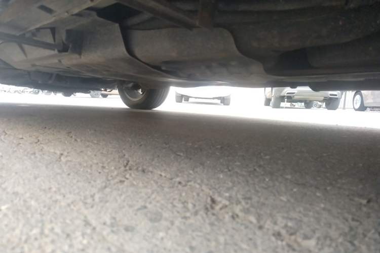 Used CHANGAN CS95 2021 2.0T Four-Wheel Drive Luxury Version Chassis Rear Left