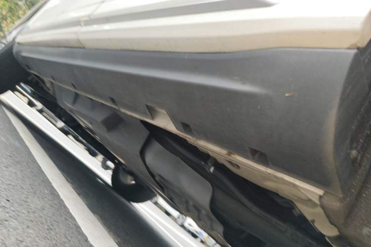 Used CHANGAN CS95 2021 2.0T Two-Wheel Drive Luxury Version Chassis Rear Left