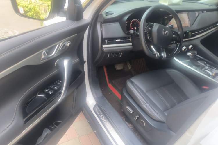 Used CHANGAN CS95 2021 2.0T Two-Wheel Drive Luxury Version Driver Seat