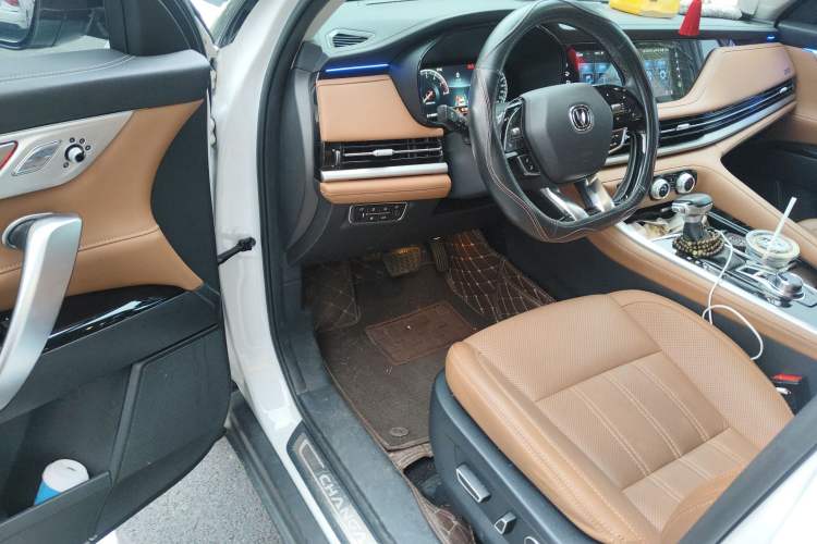 Used CHANGAN CS95 2021 2.0T Two-Wheel Drive Luxury Version Driver Seat