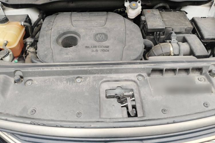 Used CHANGAN CS95 2021 2.0T Two-Wheel Drive Luxury Version Engine Bay