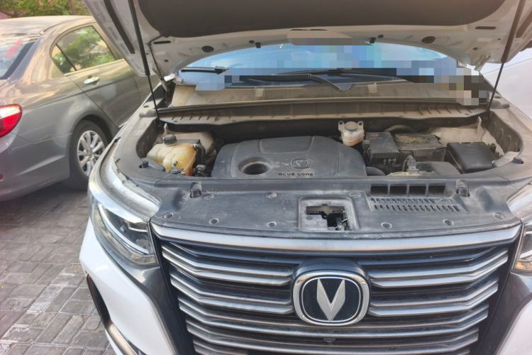 Used CHANGAN CS95 2021 2.0T Two-Wheel Drive Luxury Version Engine Bay Right
