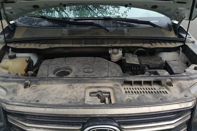 Used CHANGAN CS95 2021 2.0T Four-Wheel Drive Luxury Version Engine Bay
