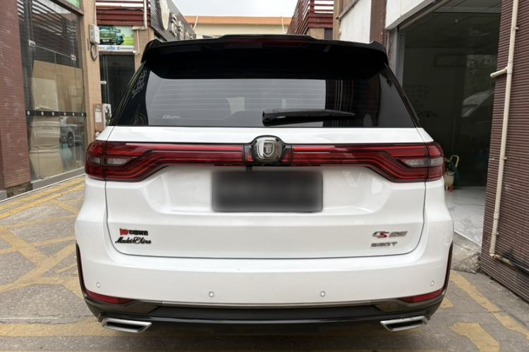 Used CHANGAN CS95 2021 2.0T Two-Wheel Drive Luxury Version Exterior 2