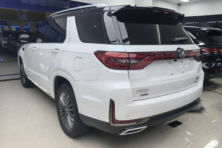 Used CHANGAN CS95 2021 2.0T Four-Wheel Drive Premium Edition Exterior 3