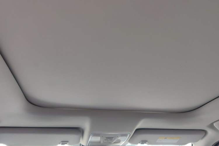 Used CHANGAN CS95 2021 2.0T Two-Wheel Drive Luxury Version Headliner