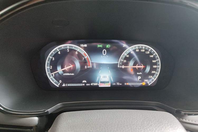 Used CHANGAN CS95 2021 2.0T Two-Wheel Drive Luxury Version Instrument Cluster