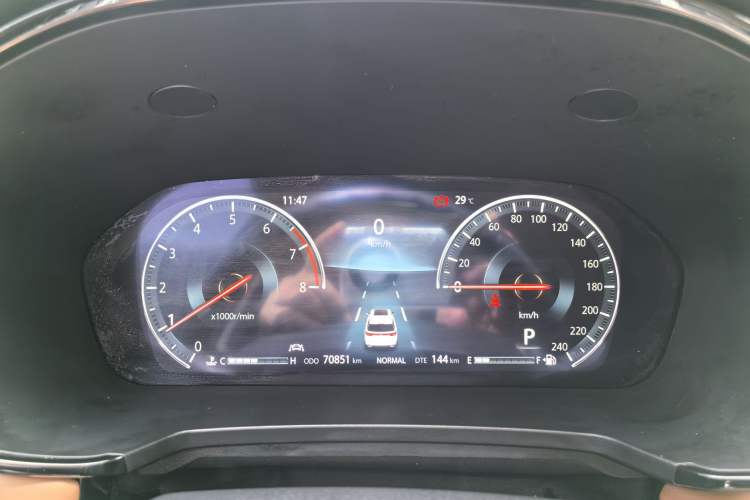 Used CHANGAN CS95 2021 2.0T Two-Wheel Drive Luxury Version Interior 12