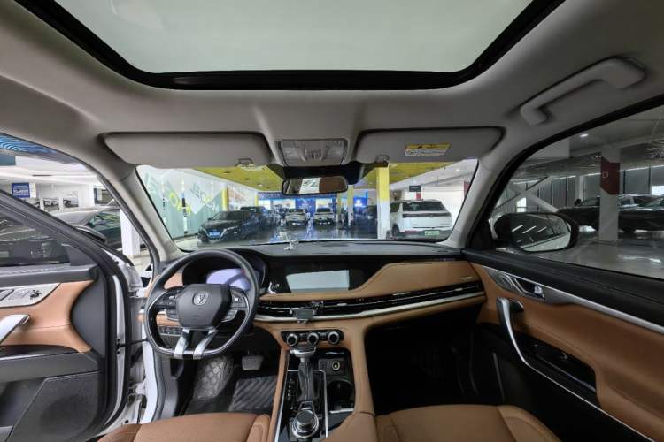 Used CHANGAN CS95 2021 2.0T Four-Wheel Drive Premium Edition Interior 2