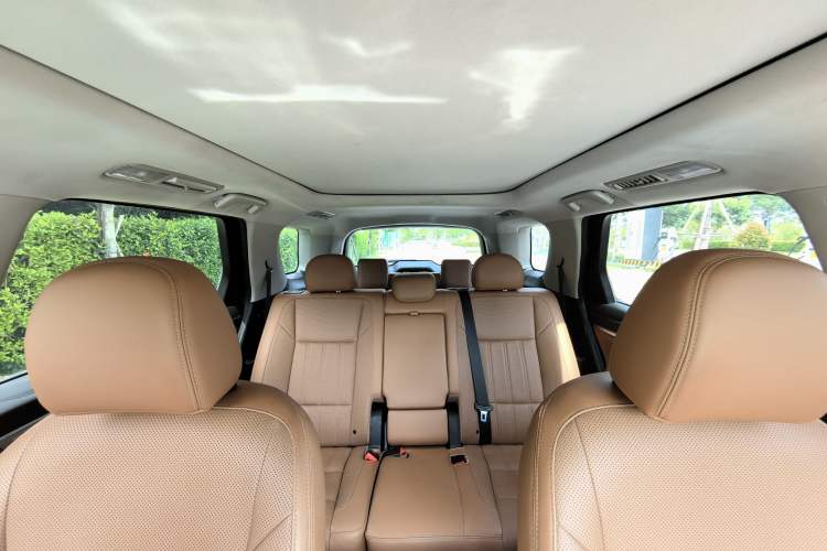 Used CHANGAN CS95 2021 2.0T Two-Wheel Drive Luxury Version Interior 7