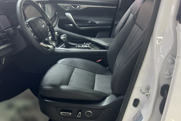 Used CHANGAN CS95 2021 2.0T Two-Wheel Drive Luxury Version Left Front Seat