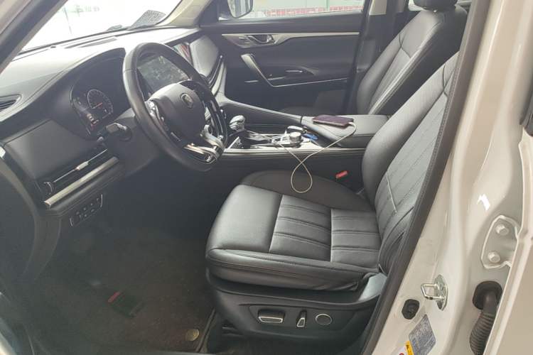 Used CHANGAN CS95 2021 2.0T Two-Wheel Drive Luxury Version Left Front Seat
