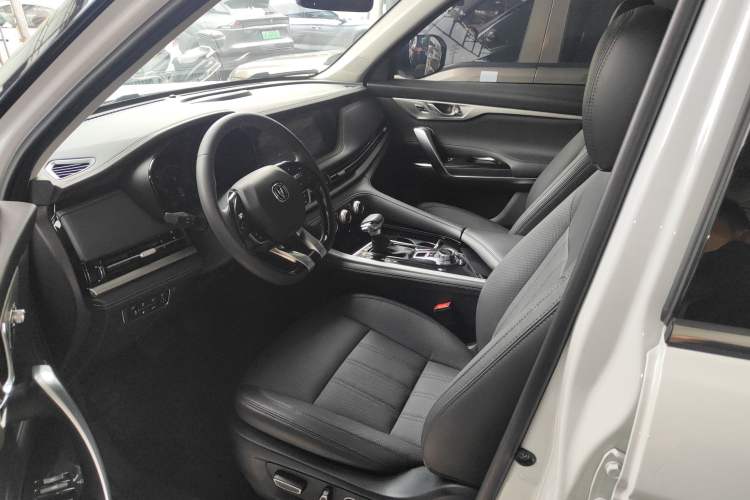 Used CHANGAN CS95 2021 2.0T Four-Wheel Drive Luxury Version Left Front Seat