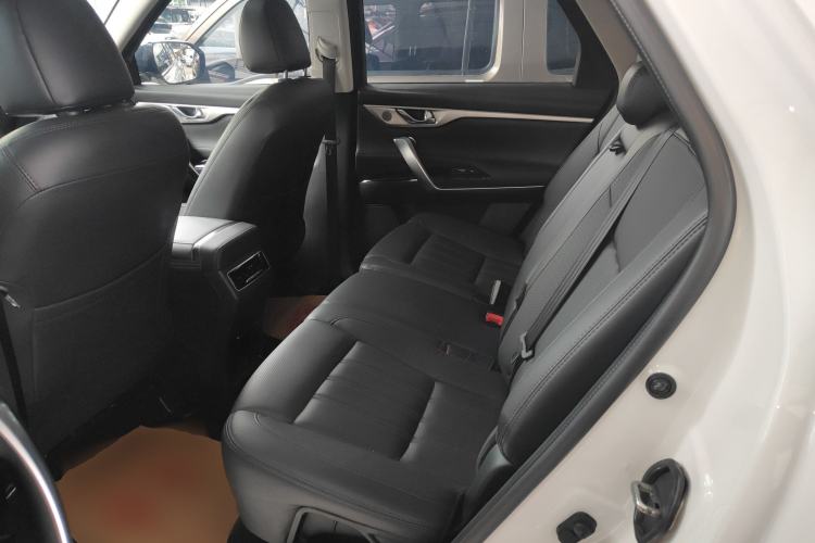 Used CHANGAN CS95 2021 2.0T Four-Wheel Drive Luxury Version Left Rear Seat
