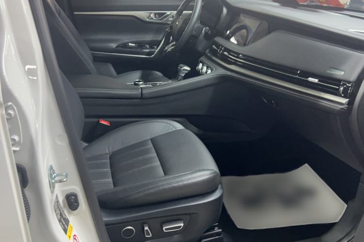 Used CHANGAN CS95 2021 2.0T Two-Wheel Drive Luxury Version Right Front Seat