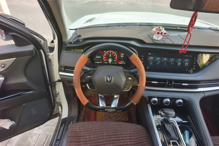 Used CHANGAN CS95 2021 2.0T Two-Wheel Drive Luxury Version Steering Wheel