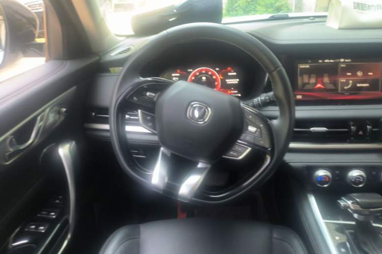 Used CHANGAN CS95 2021 2.0T Two-Wheel Drive Luxury Version Steering Wheel