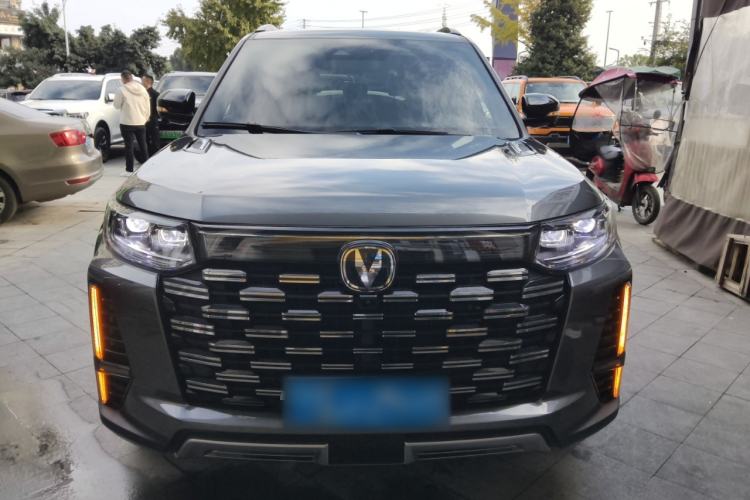 Used CHANGAN CS95 2023 2.0T All-Wheel Drive Premium PLUS Exterior 1