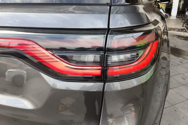 Used CHANGAN CS95 2023 2.0T All-Wheel Drive Premium PLUS Exterior 6