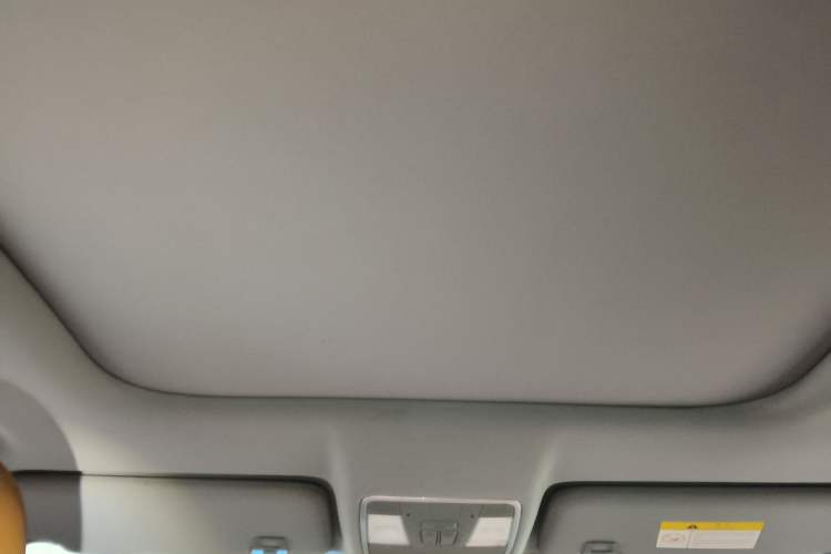 Used CHANGAN CS95 2023 2.0T All-Wheel Drive Premium PLUS Headliner