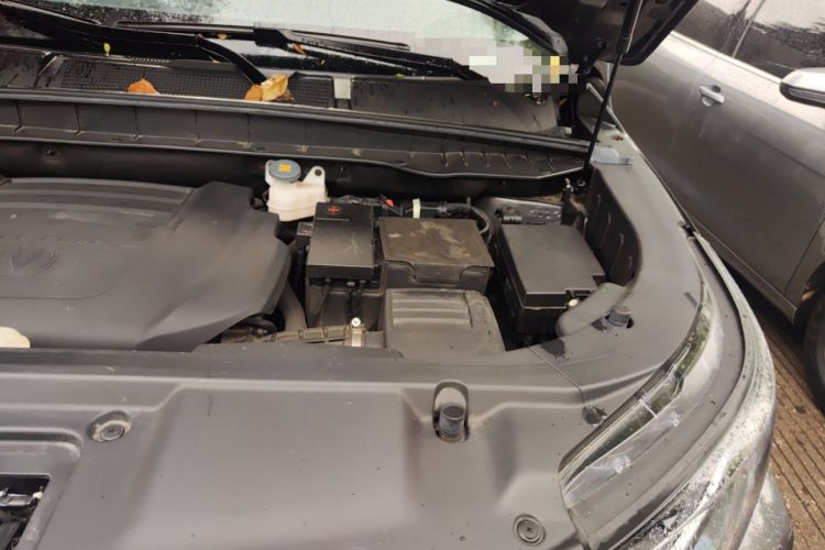 Used CHANGAN CS95 2023 2.0T All-Wheel Drive Premium PLUS Engine Bay Left