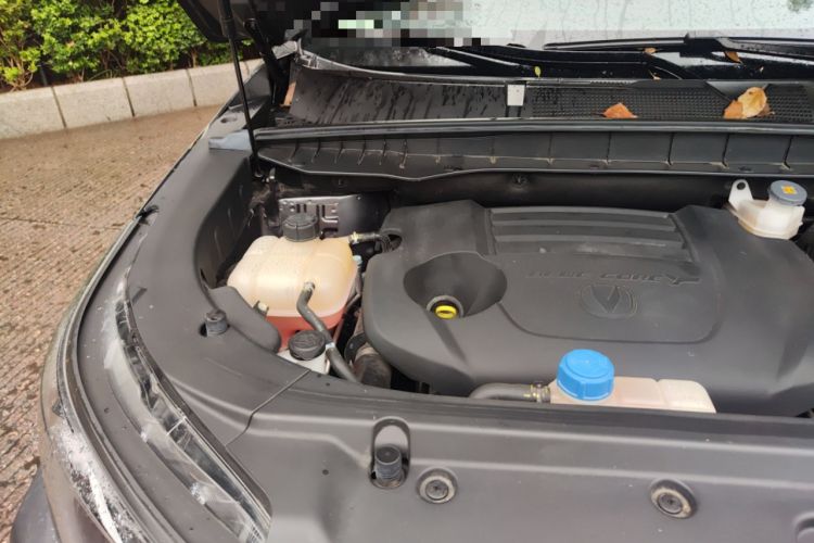 Used CHANGAN CS95 2023 2.0T All-Wheel Drive Premium PLUS Engine Bay Right