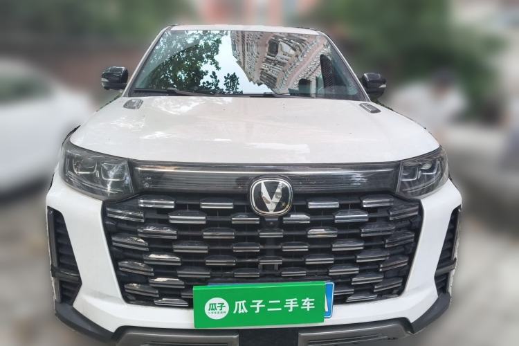 Used CHANGAN CS95 2023 2.0T All-Wheel-Drive Luxury PLUS Model Front