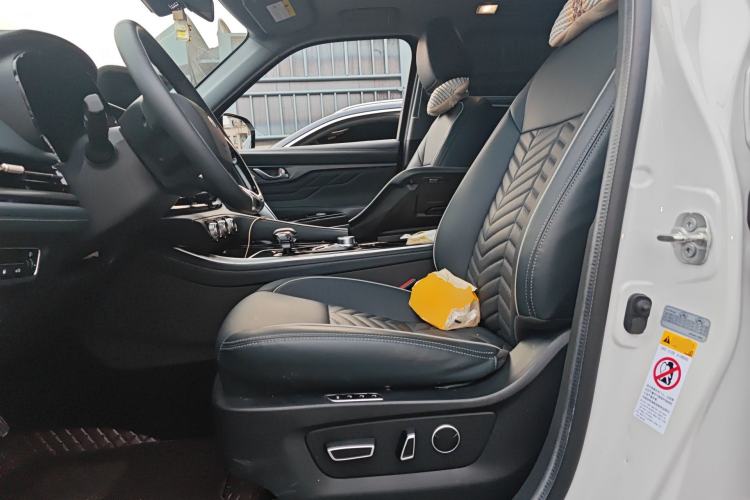 Used CHANGAN CS95 2023 2.0T All-Wheel Drive Premium PLUS Left Front Seat