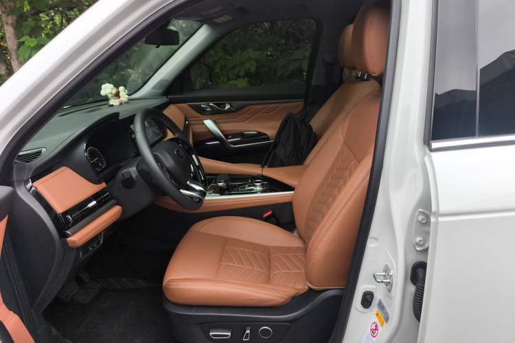 Used CHANGAN CS95 2023 2.0T Two-Wheel Drive Luxury PLUS Left Front Seat