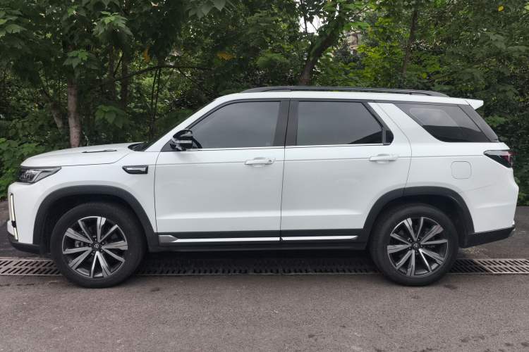 Used CHANGAN CS95 2023 2.0T Two-Wheel Drive Luxury PLUS Left Side
