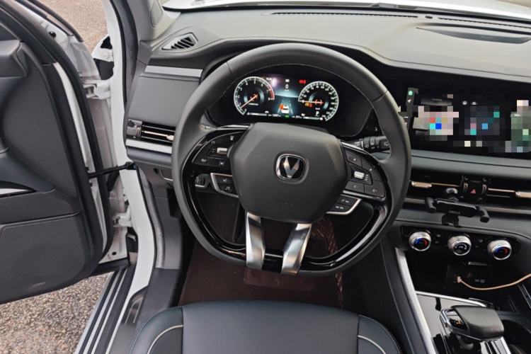 Used CHANGAN CS95 2023 2.0T All-Wheel Drive Premium PLUS Steering Wheel