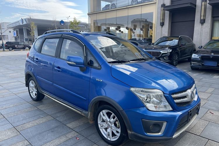 Used CHANGAN CX20 2014 1.4L Manual Sport Edition China V Standard Exterior 8