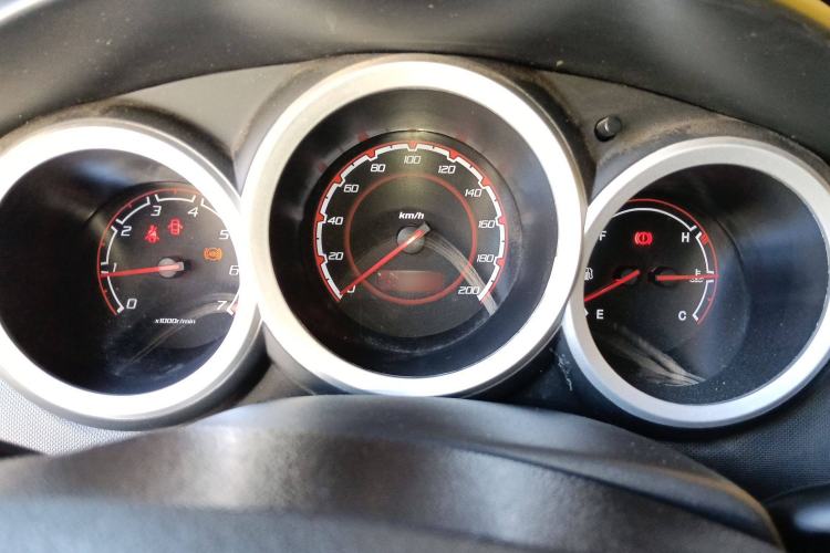 Used CHANGAN CX20 2014 1.4L Manual Sport Edition China V Standard Instrument Cluster
