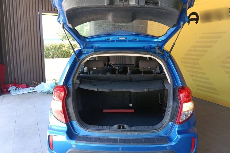 Used CHANGAN CX20 2014 1.4L Manual Sport Edition China V Standard Trunk
