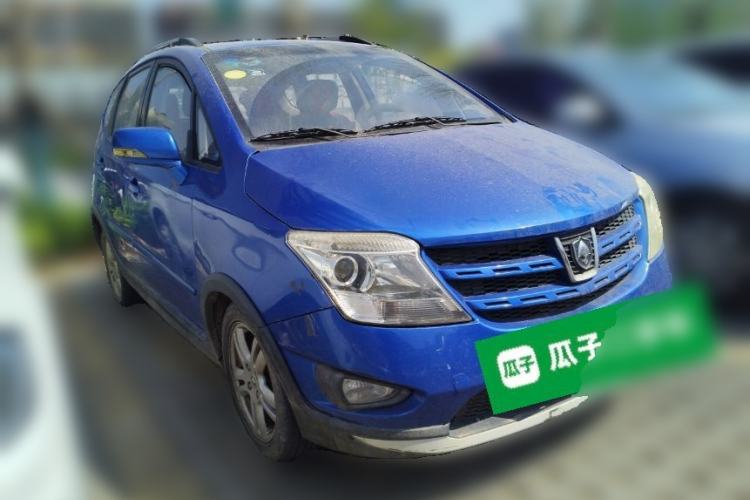 Used CHANGAN CX20 2011 1.3L Manual Sport Edition Front Right 45 Deg