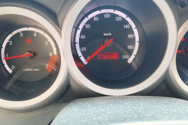 Used CHANGAN CX20 2011 1.3L Manual Comfort Edition Odometer Close Up